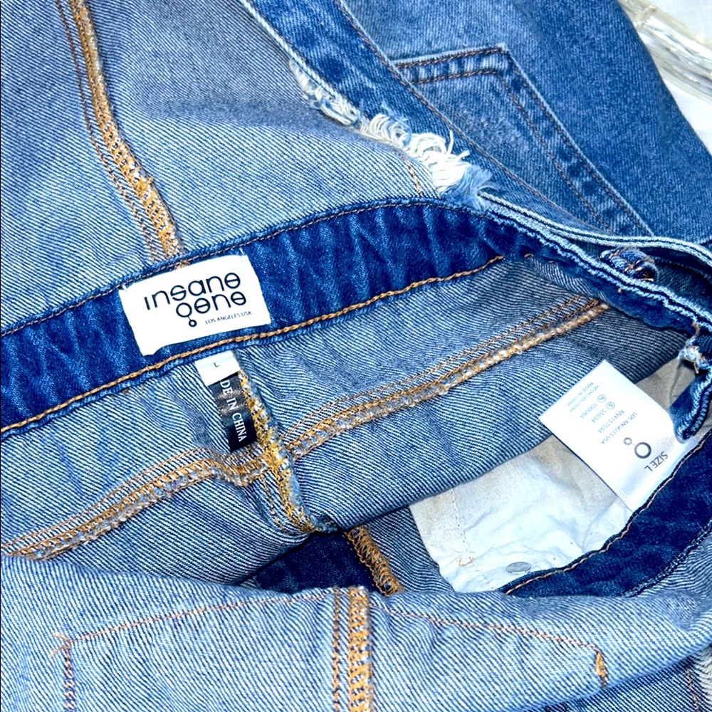 Insane Gene Simple Day - Frayed Detailed Denim Overall
Mini Dress Size Large - Picture 5 of 12